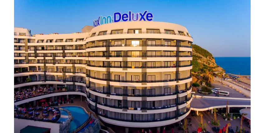NOXINN DELUXE HOTEL  5*-9