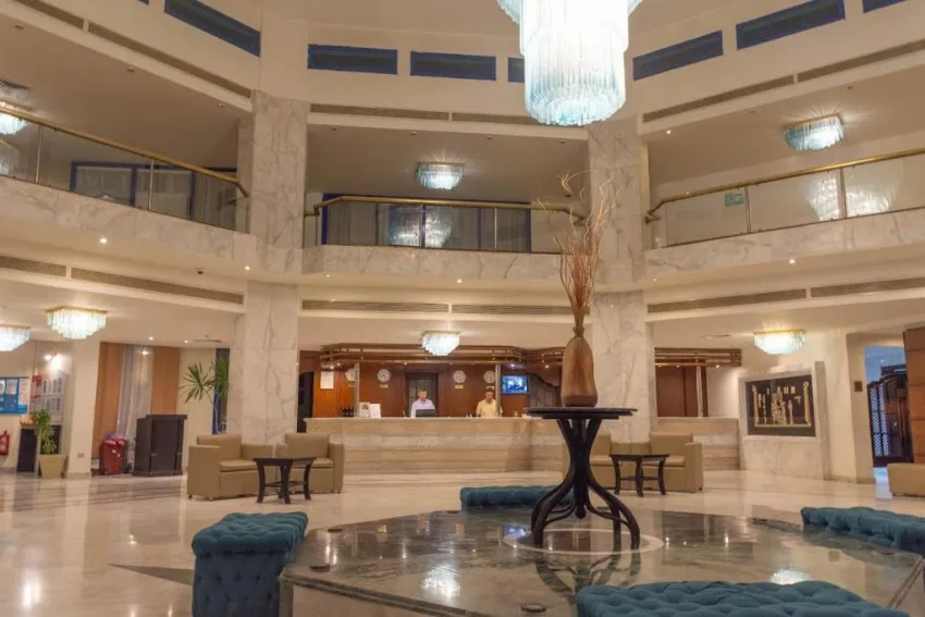 CATARACT RESORT  4*-7