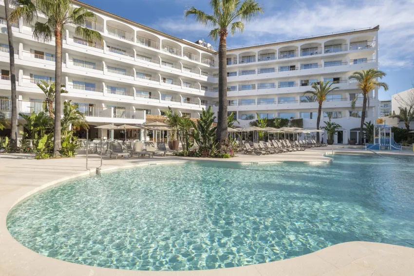 Sol de Alcudia Apartments 3*-1