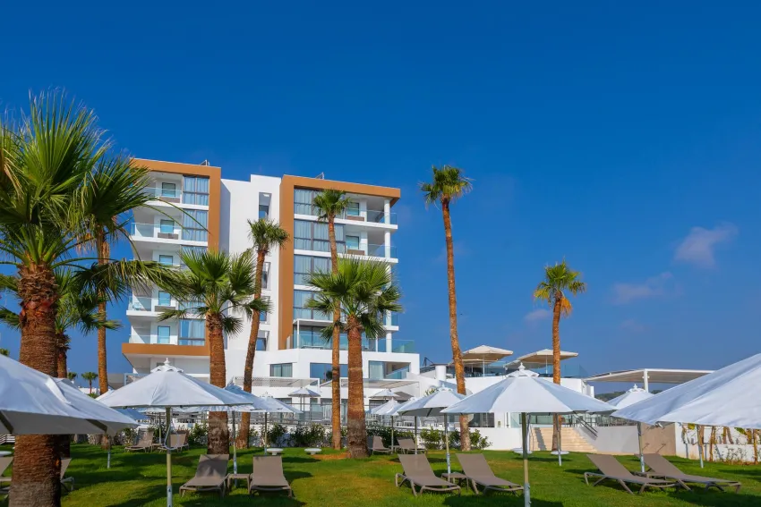 Leonardo Crystal Cove Hotel And Spa By The Sea 4*-2