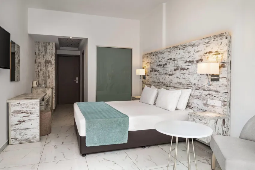 Ramada Hotel & Suites By Wyndham 4*-24