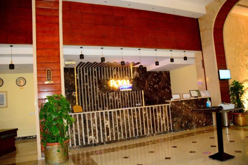 ROYAL LAGOONS RESORT & AQUA PARK  4*-32