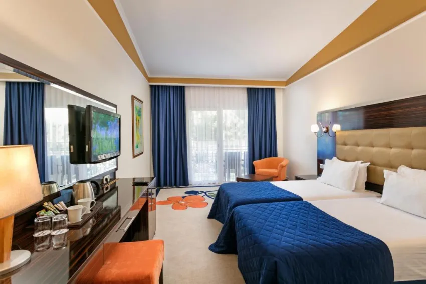 PINE BEACH BELEK  5*-17