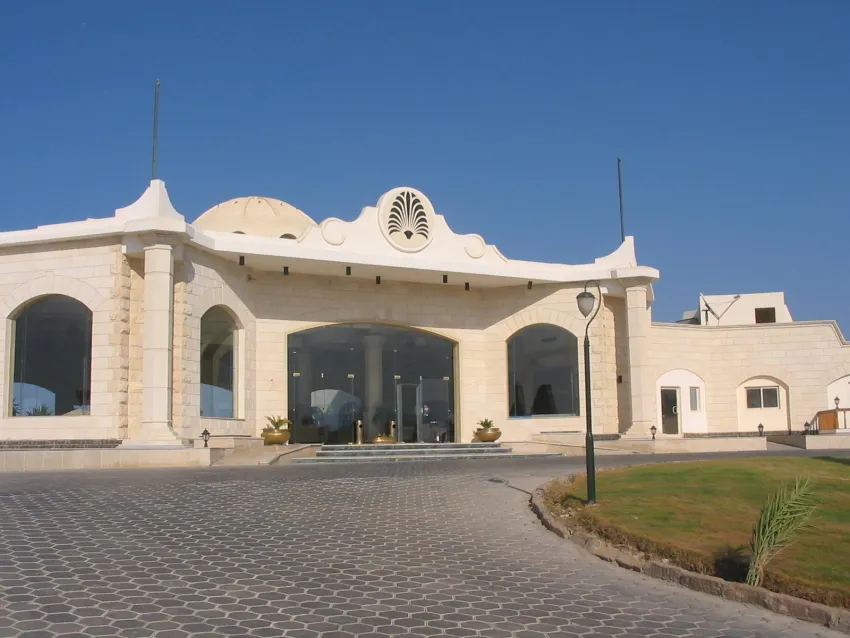 Royal Brayka Beach Resort 4*-1