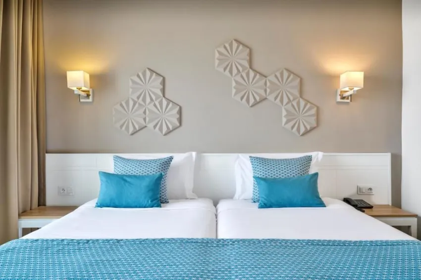 NOZHA BEACH RESORT  4*-4