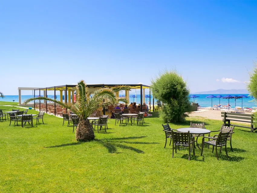 Sun Beach Resort 4*-1