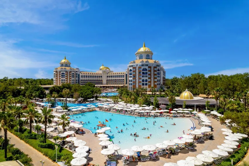 Delphin Be Grand 5*-16