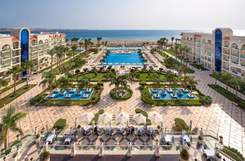 PREMIER LE REVE HOTEL & SPA (ADULTS ONLY 16+)  5*-12