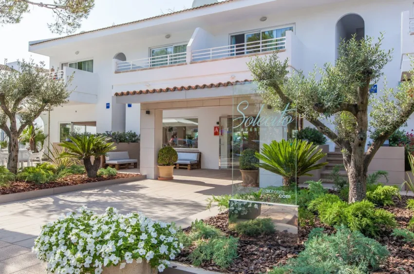 Solecito Apartments 3*-2