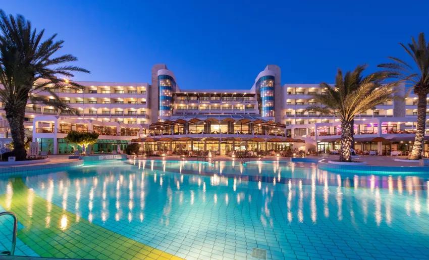 Constantinou Bros Athena Beach Hotel 4*-9