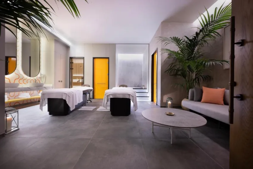 THE LAND OF LEGENDS NICKELODEON HOTEL & RESORT  5*-50