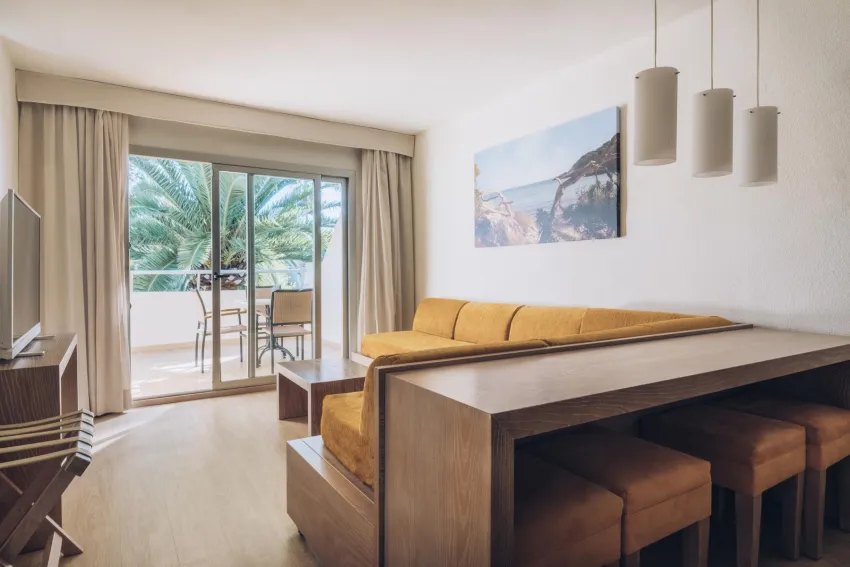 Iberostar Waves Pinos Park 4*-17