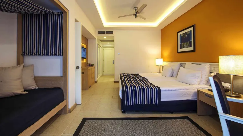 Robinson Club Nobilis 5*-10