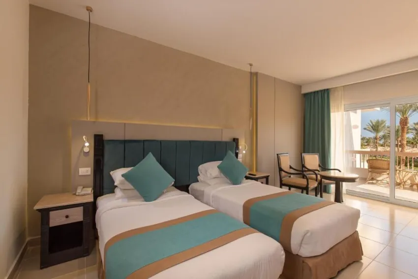 LONG BEACH RESORT  4*-9