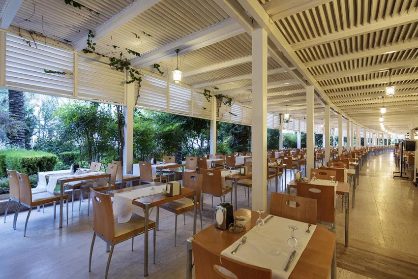 CRYSTAL ADMIRAL RESORT SUITES  5*-16