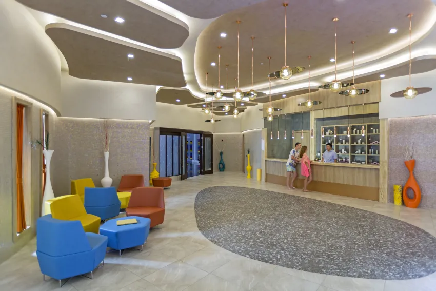 Royal Seginus 5*-127