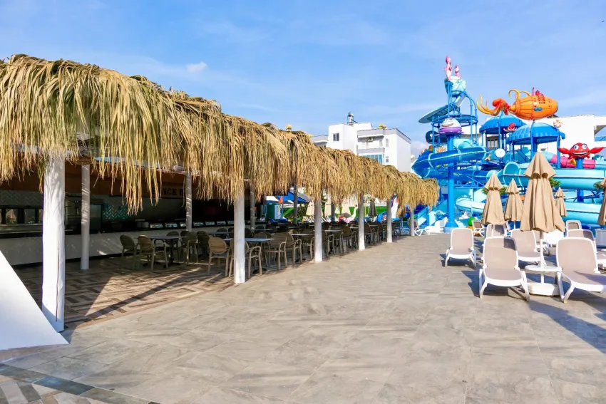 Blue Wave Suite Hotel 4*-11