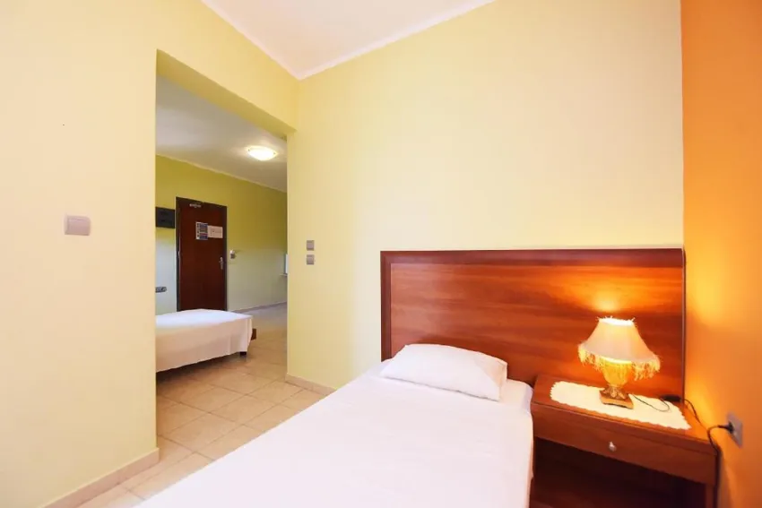 Esmeralda Hotel 3*-7