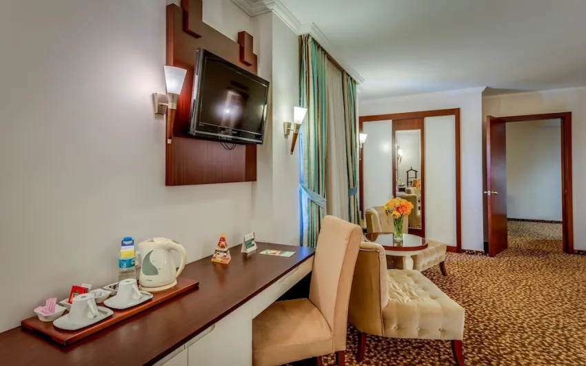 Best Western Plus Khan 4*-17