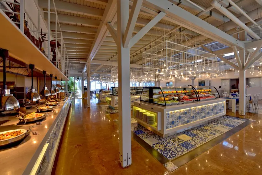 RAMADA PLAZA BY WYNDHAM ANTALYA  5*-7