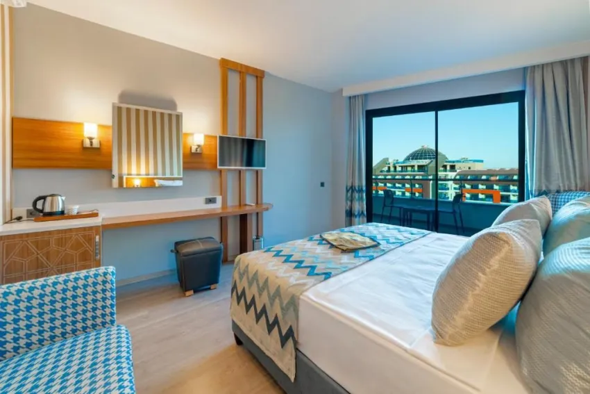 LONICERA PREMIUM HOTEL  5*-28