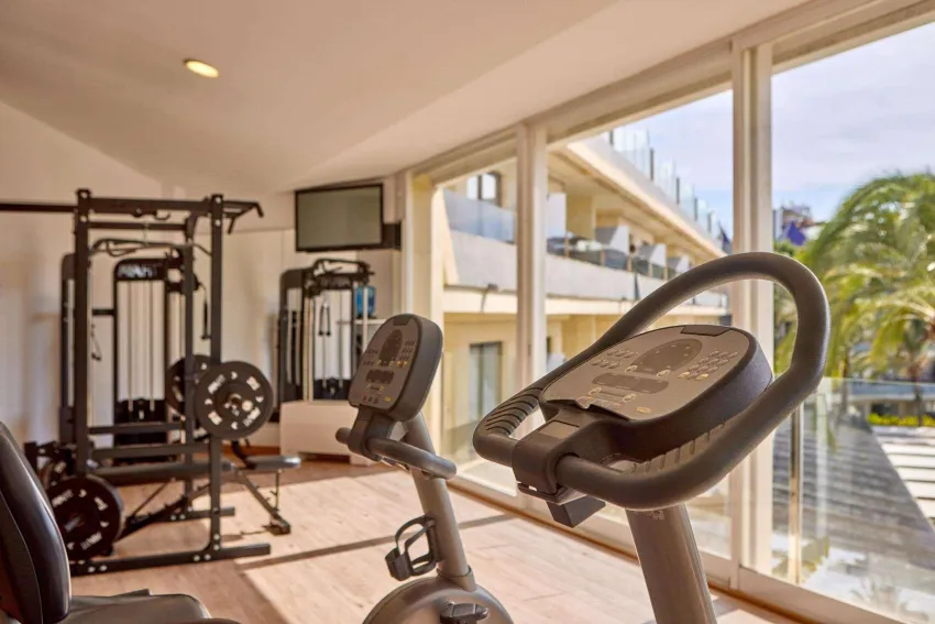 Zafiro Palmanova -128