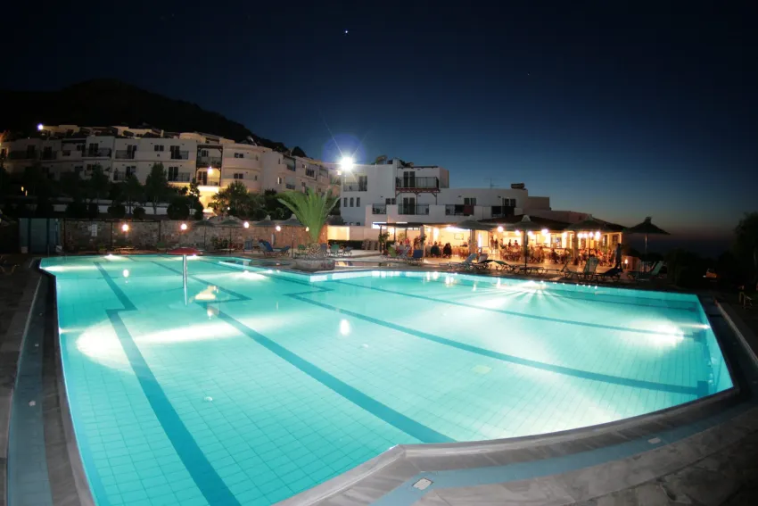 Semiramis Village Hotel 4*-30