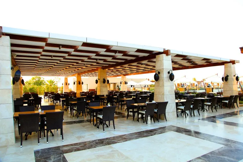 CRATOS PREMIUM HOTEL & CASINO & SPA  5*-14