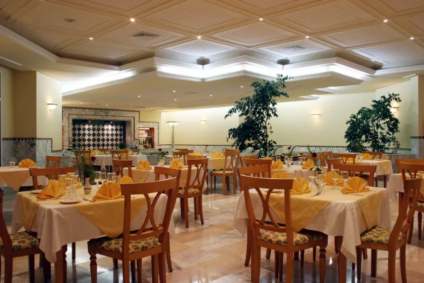 EL MOURADI MAHDIA  4*-9