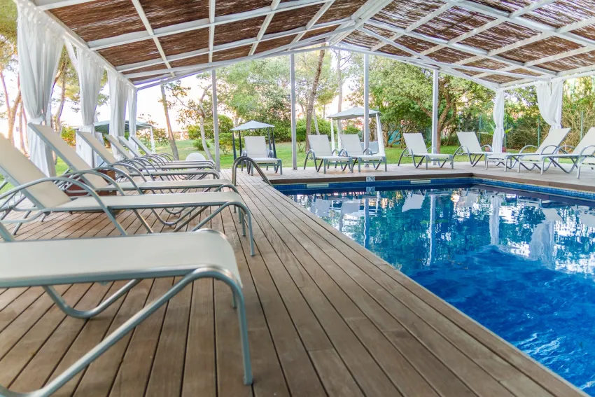 Zafiro Alzinar Mar 4*-25