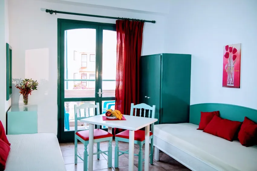 Theoni Apartments 1*-16