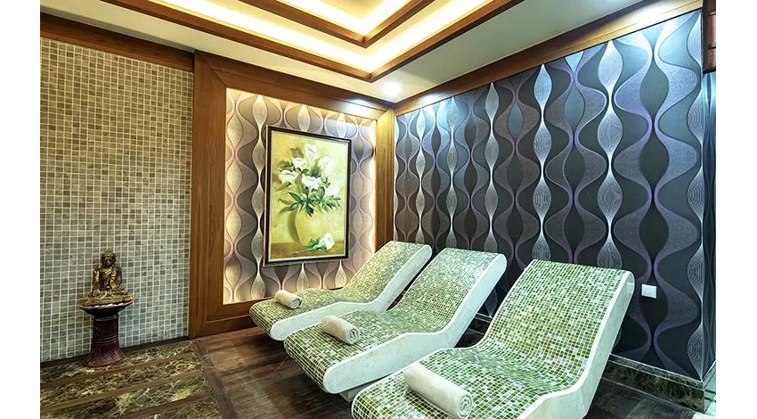 CRYSTAL FAMILY RESORT & SPA  5*-25