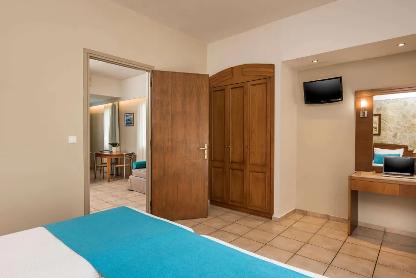 Elotis Suites 3*-3