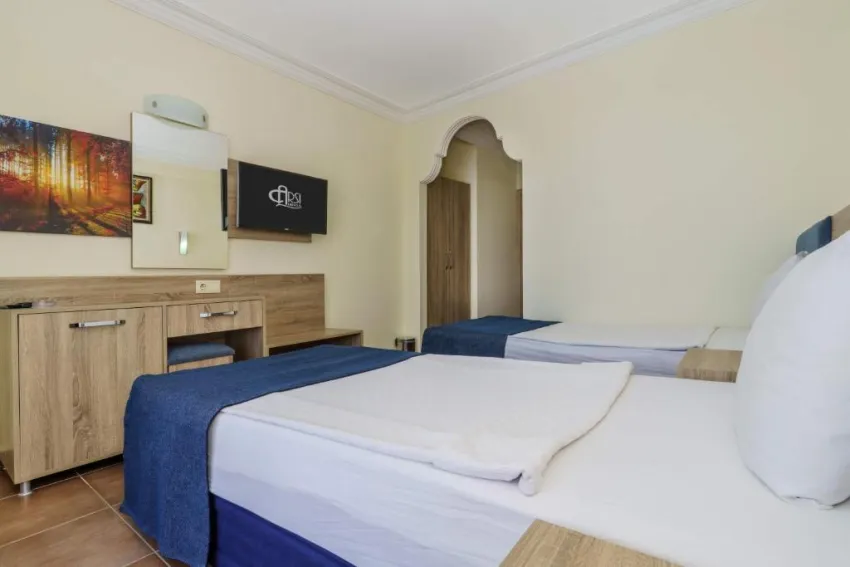 ARSI BLUE BEACH HOTEL  4*-25