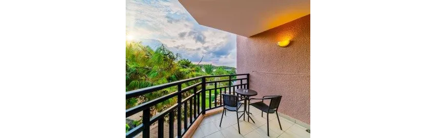 Justiniano Park Conti 4*-28