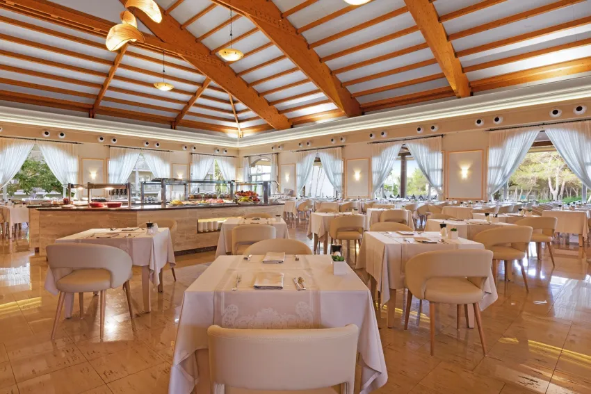 VIVA Cala Mesquida Suites & Spa 4*-6