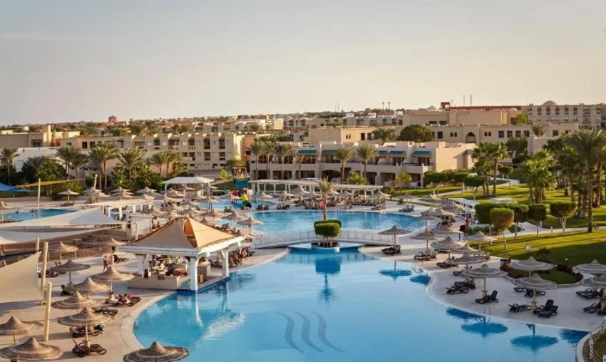 Coral Sea Holiday Resort 5*-7