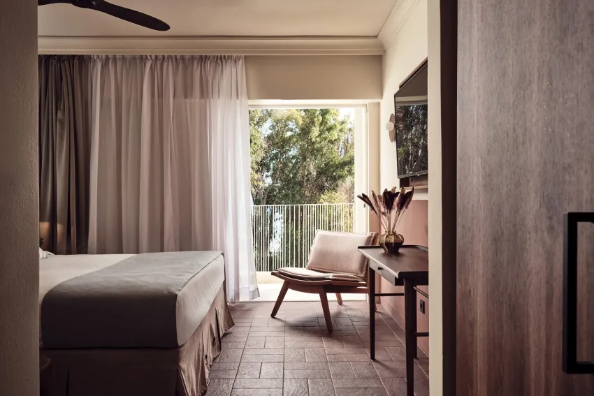 Domes Aulus Zante Autograph Collection 5*-5