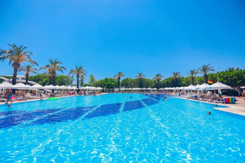 Selectum Family Resort Side 5*-66