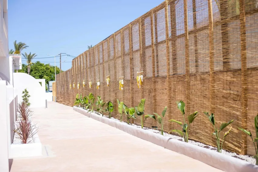 Atma Beach Room and Suites 3*-7