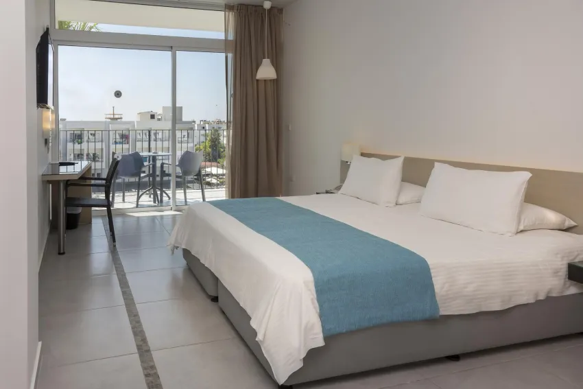 Mayfair Hotel 4*-5