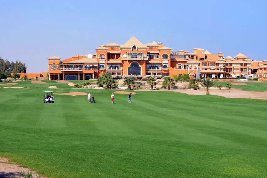 The Cascades Golf Resort & Spa 4*-4