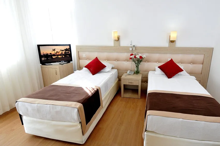 Ramira Beach Hotel 4*-11