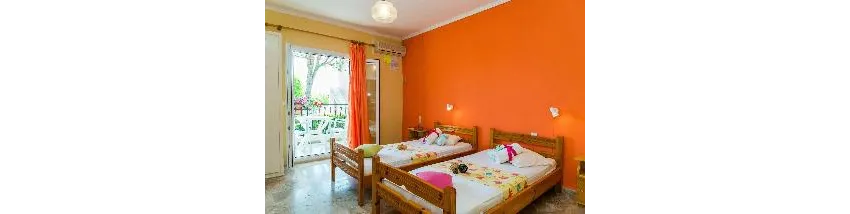 Roussas Studios and Apartments 2*-23
