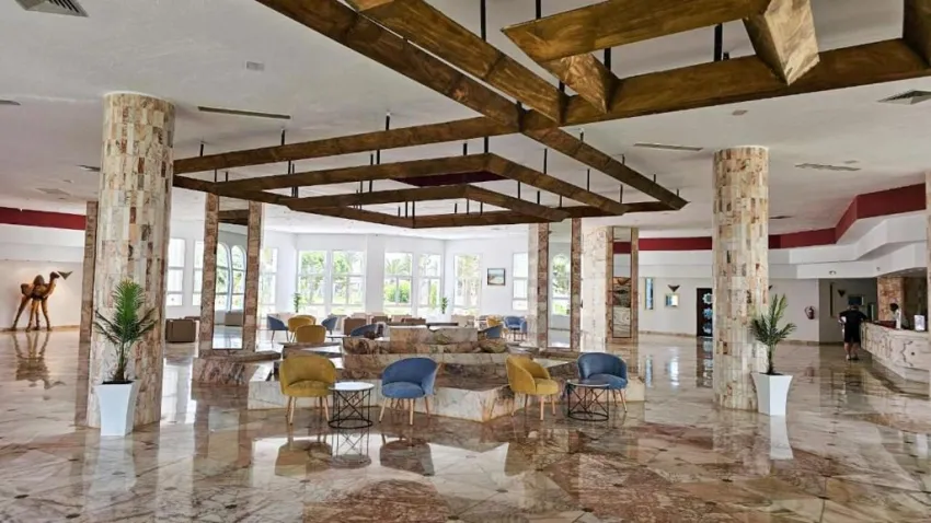 MONARQUE EL FATIMI  4*-21