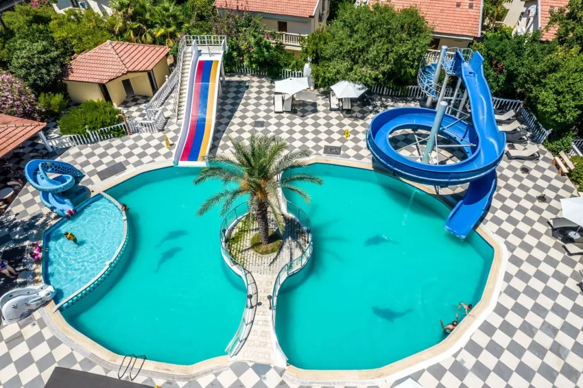 Riverside Garden Resort 4*-3