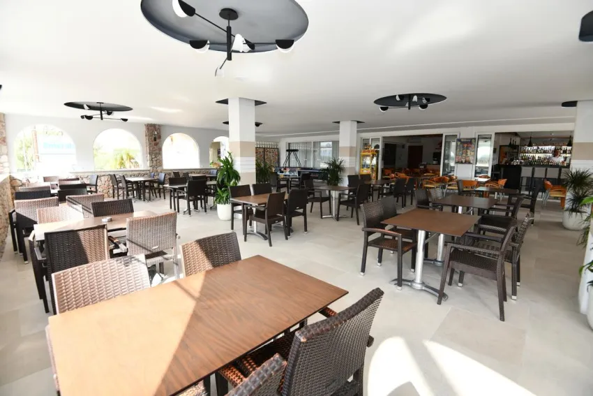 Emerald Hotel 3*-21