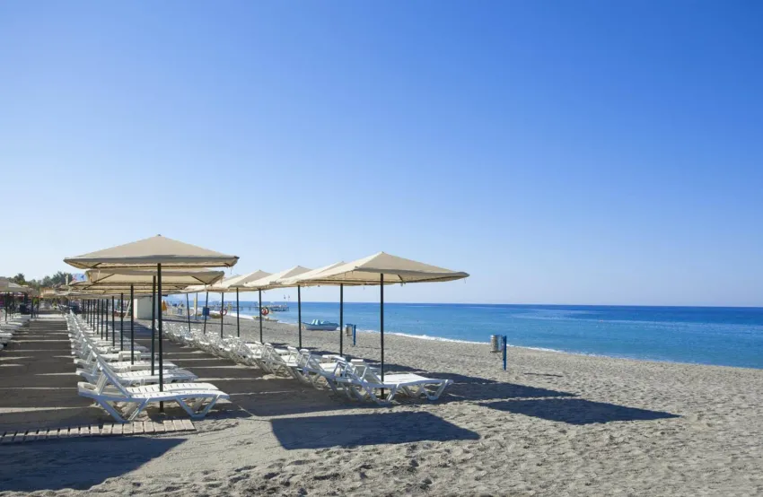 Club Paradiso Hotel & Resort 5*-4