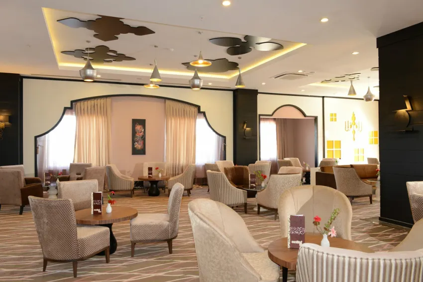 LAKE & RIVER SIDE HOTEL & SPA  5*-12