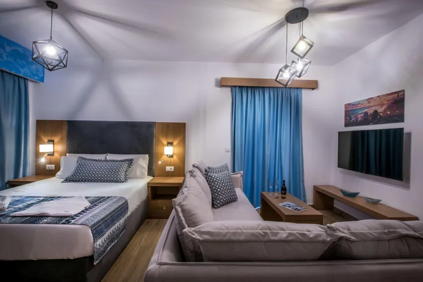 Yianna Caravel Suites 4*-9